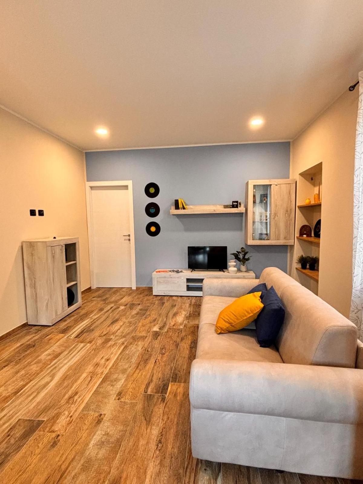 Apartament La Casa Di Zia Maria Boves Zewnętrze zdjęcie